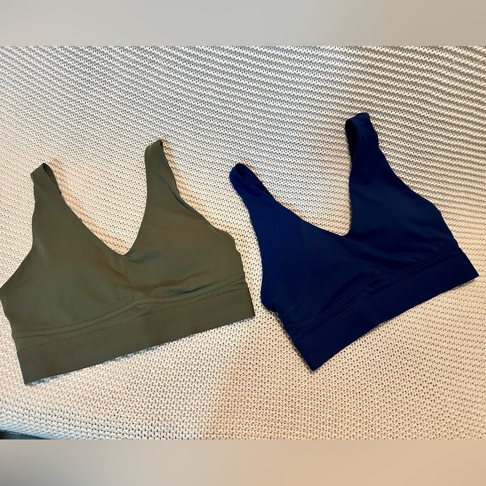 Fabletics Olive and Navy Sports Bra Duo